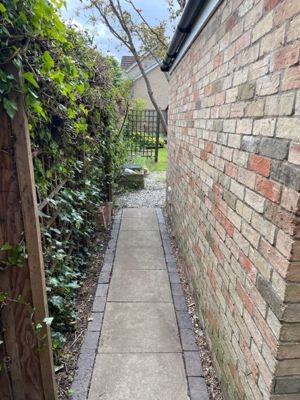 Photo 22- click for photo gallery